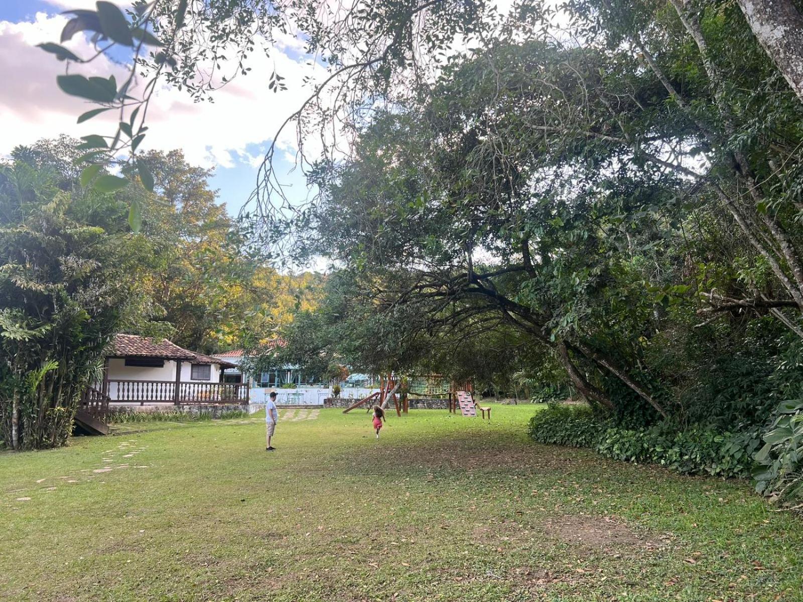 Pousada Candonga Da Serra ทีราเดนเจส ภายนอก รูปภาพ